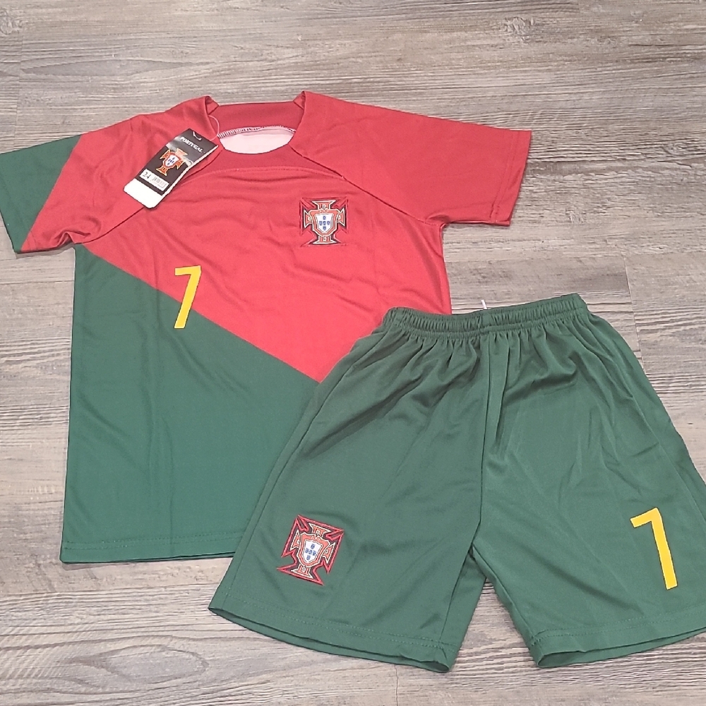 Portugal Cristiano Ronaldo #7 Jersey Size 11 EUR 28